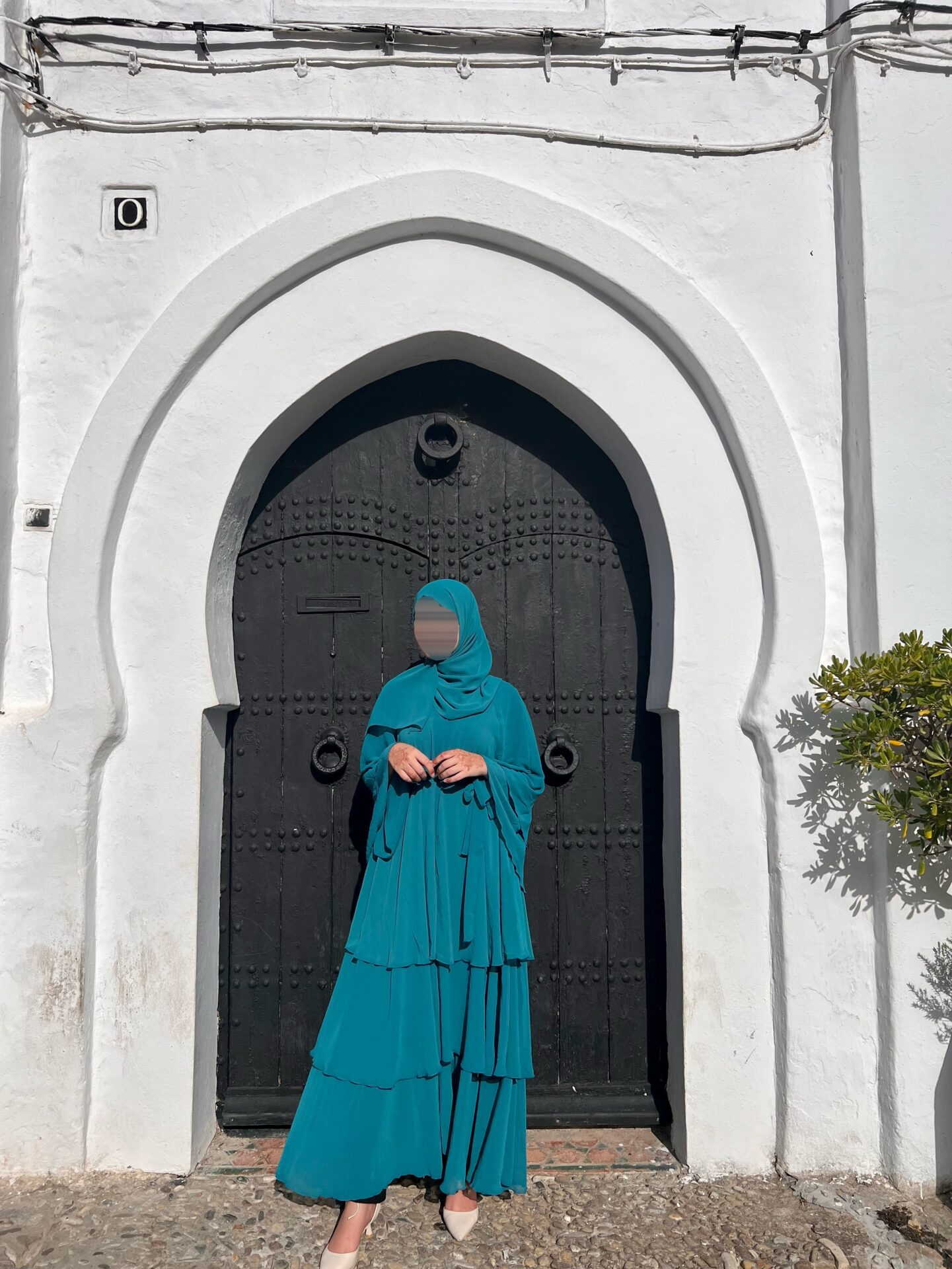 abaya nefertiti