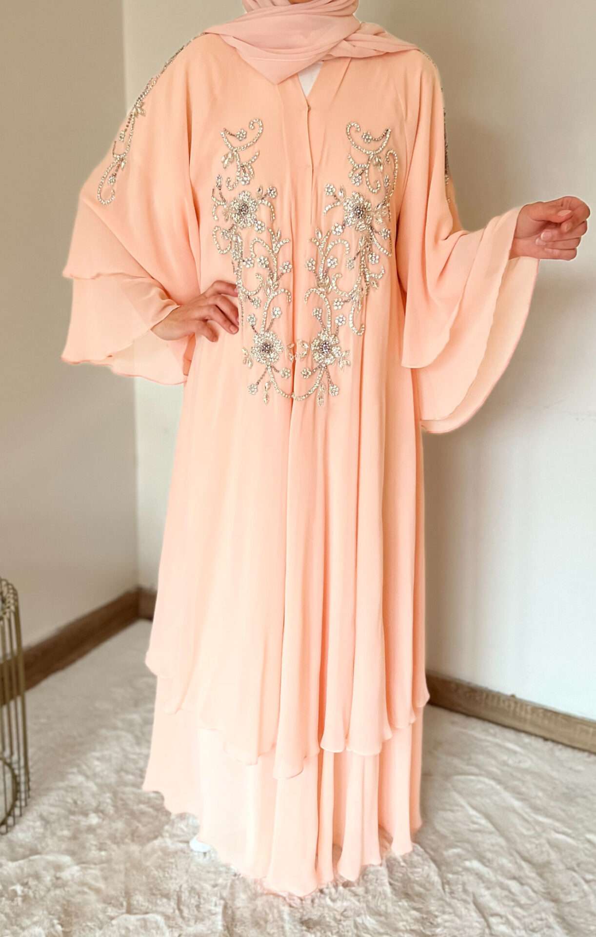 Abaya cap manal