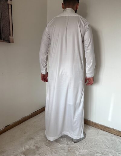 qamis saudien