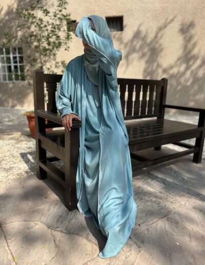 abaya tasnim
