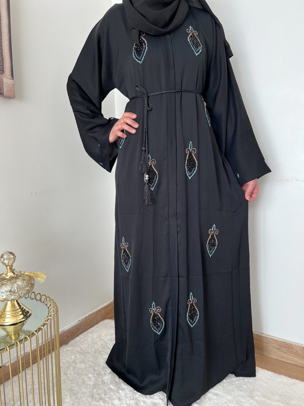 abaya paon