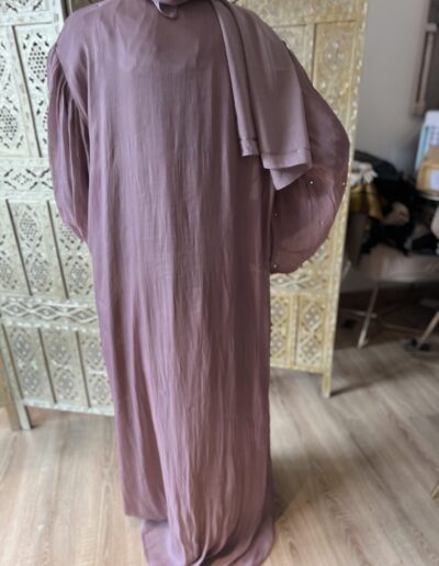 abaya noor