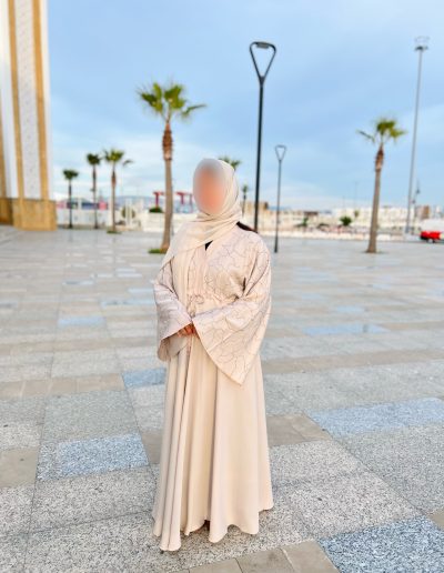 abaya eliane