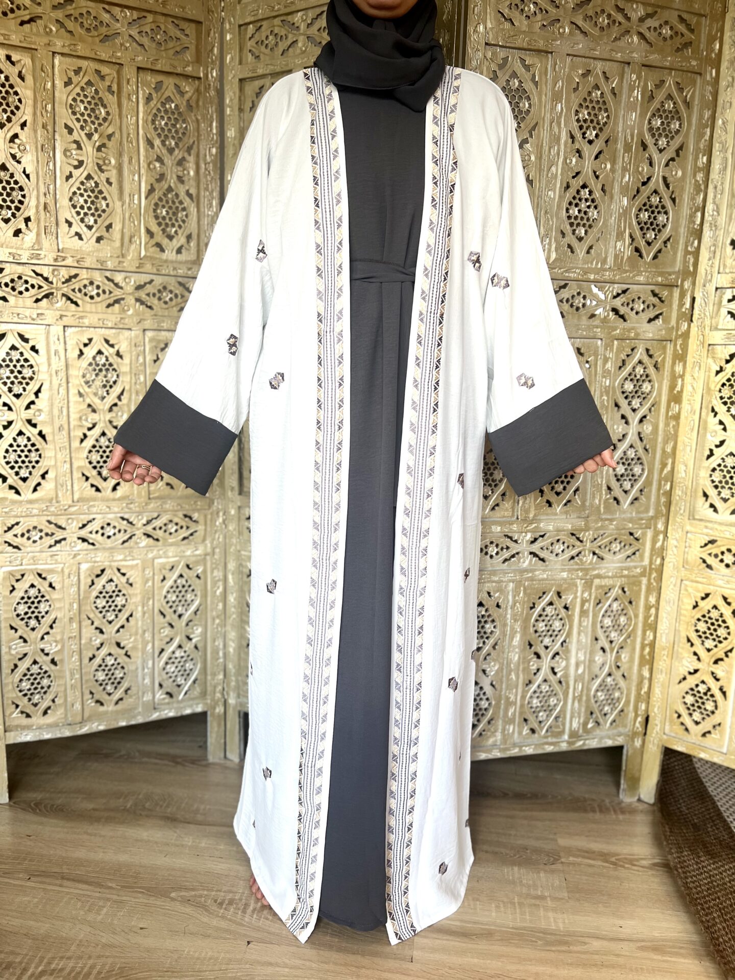 abaya aminata