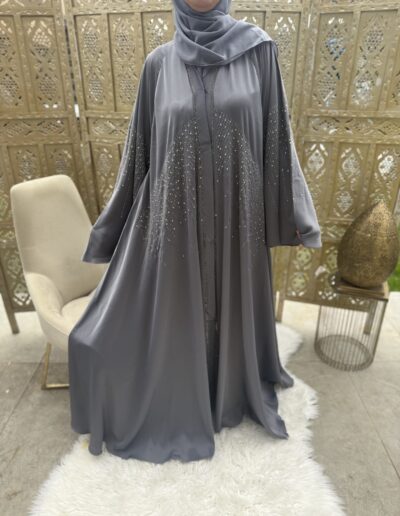 abaya najma