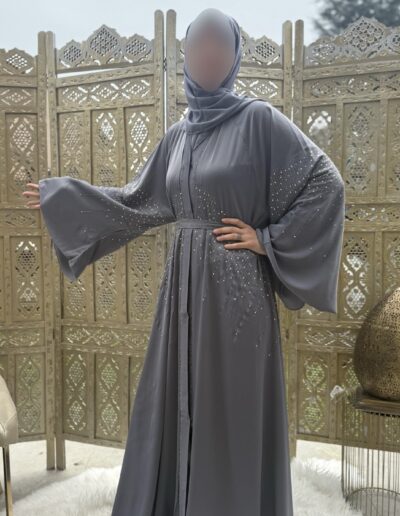 abaya najma