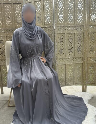 abaya najma
